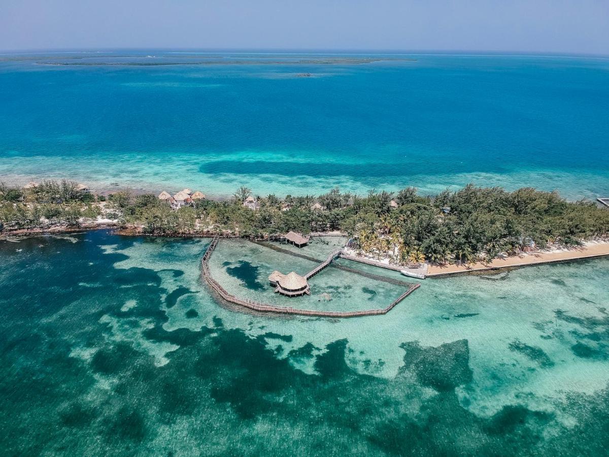 Thatch Caye Resort A Muy'Ono Resort ฮอปกินส์ ภายนอก รูปภาพ